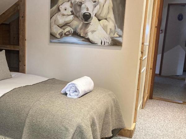 Hôtel Les Cimes : photo 2 de la chambre chambre double ou lits jumeaux supérieure avec vue sur ville