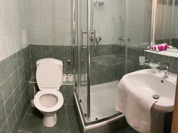 Boulevard City Panzió - self check-in : photo 6 de la chambre chambre double