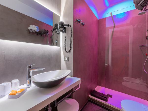 Hotel Fiume : photo 9 de la chambre hébergement quadruple - 2 chambres communicantes