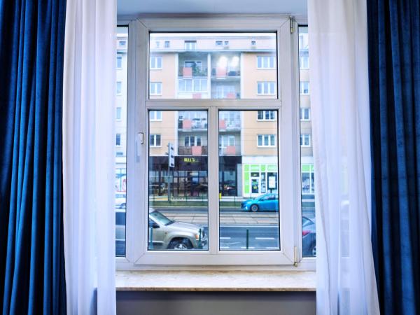 Elegant Apartments : photo 10 de la chambre chambre double supérieure