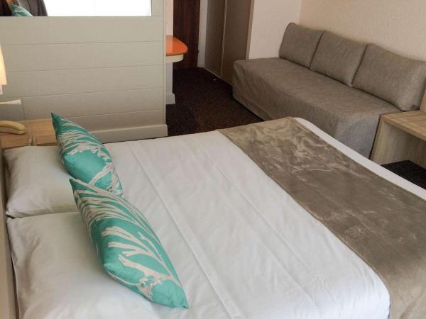 Brit Hôtel De L'océan : photo 3 de la chambre chambre triple - vue sur mer