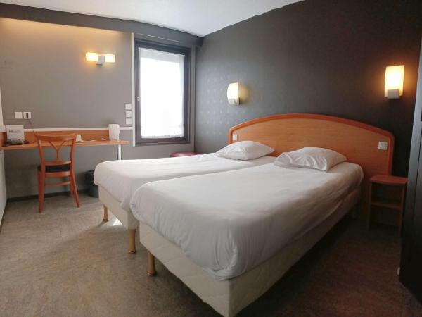 Brit Hotel Besancon l'Horloge : photo 1 de la chambre chambre lits jumeaux