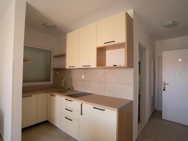 Apartments & Rooms Petra : photo 2 de la chambre appartement 1 chambre - vue sur jardin (2 adultes)