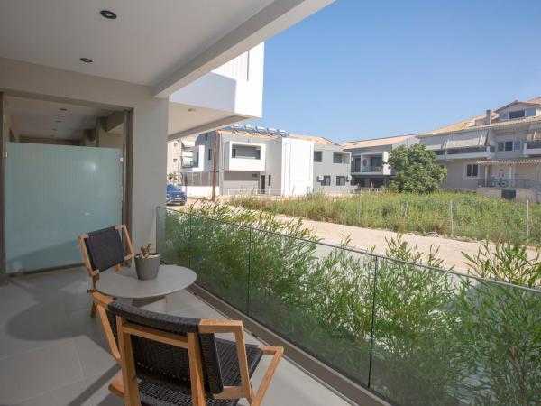 Achillion Suites : photo 2 de la chambre appartement - rez-de-chaussée