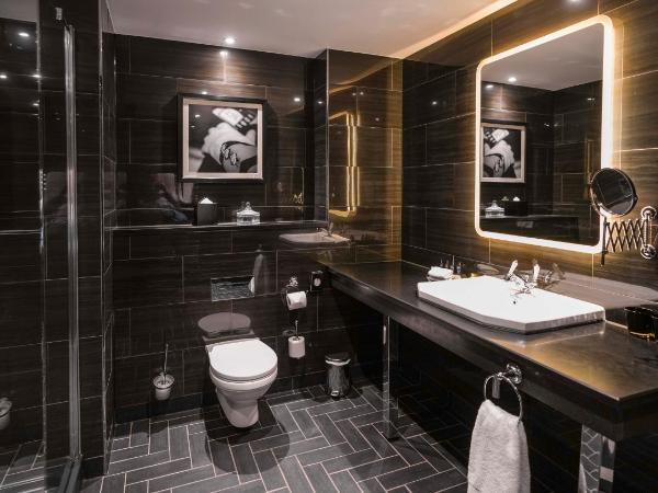 Hotel Gotham : photo 3 de la chambre suite lit king-size