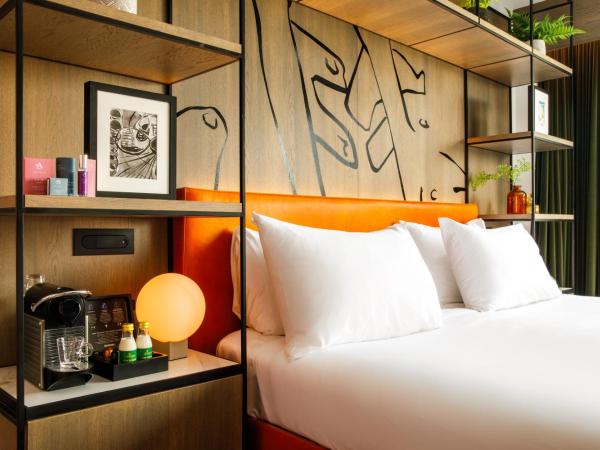 ibis Styles Edinburgh St Andrew Square : photo 8 de la chambre les travaux.