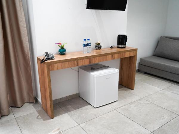 Hôtel Suisse Tunis : photo 8 de la chambre suite