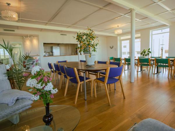 AvalonBnB : photo 9 de la chambre chambre simple avec salle de bains commune