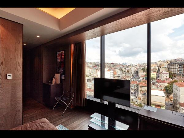 Naz City Hotel Taksim - Special Category : photo 4 de la chambre suite d'angle