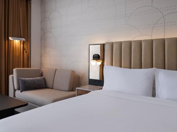 Courtyard by Marriott New York Manhattan / Soho : photo 3 de la chambre chambre lit king-size avec canapé-lit