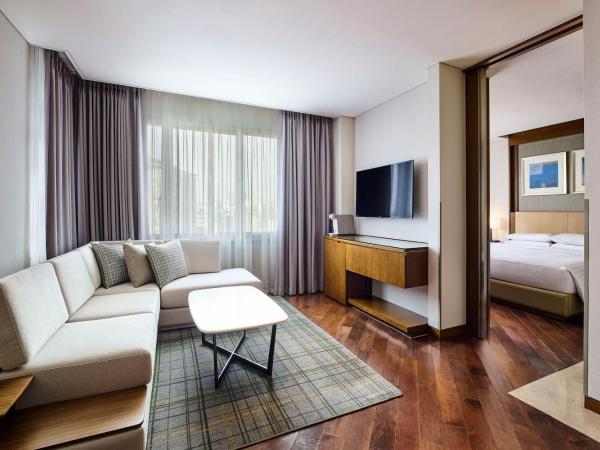 Courtyard By Marriott Seoul Times Square : photo 5 de la chambre suite room 1 king