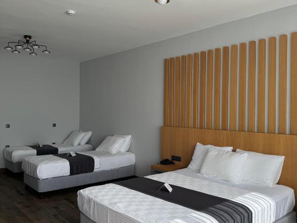 The Rest Port Argento : photo 4 de la chambre chambre familiale - vue sur mer