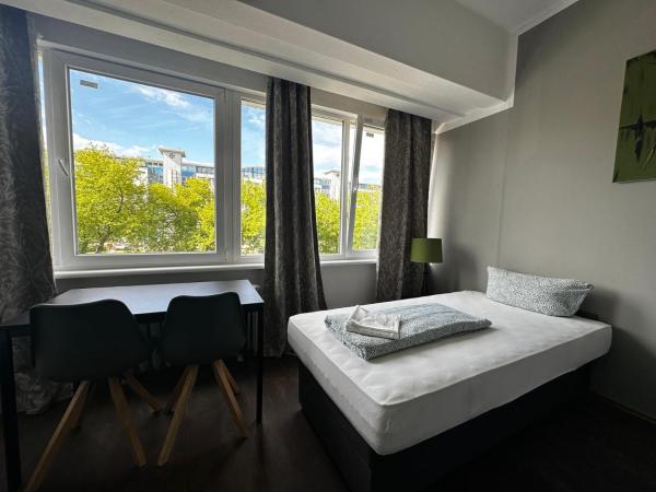 Ootel.com : photo 3 de la chambre chambre quadruple