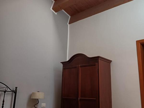 Sorella Luna : photo 1 de la chambre chambre simple avec fenêtre de toit