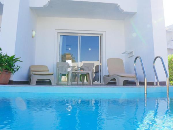 One Resort Aqua Park : photo 4 de la chambre chambre double avec terrasse