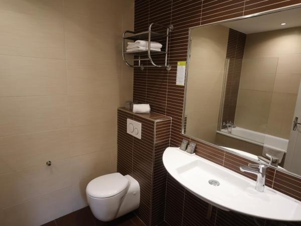 Boutique Hôtel Azur : photo 4 de la chambre chambre familiale