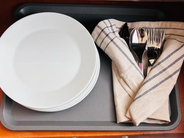 Poet's Theme Room, Free Parking : photo 3 de la chambre appartement 1 chambre