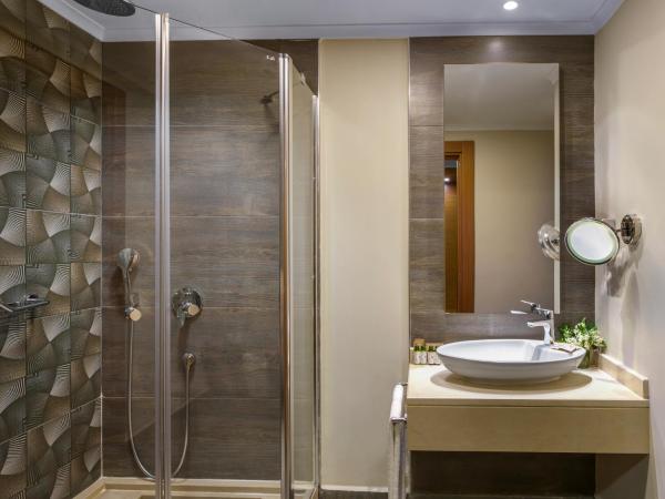 Liberty Kuşadası : photo 4 de la chambre suite junior - vue sur mer