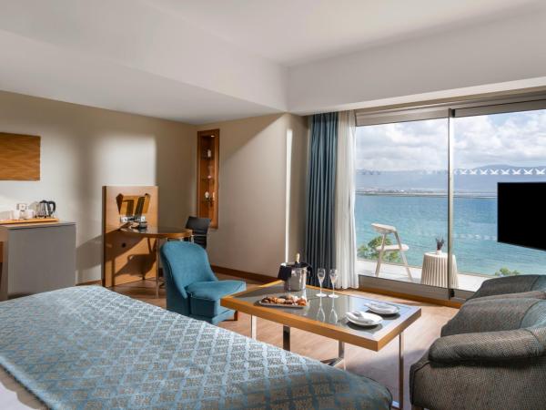 Liberty Kuşadası : photo 5 de la chambre suite deluxe - vue sur mer