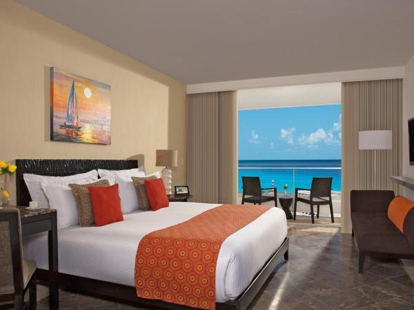 Krystal Grand Cancun All Inclusive : photo 1 de la chambre hébergement deluxe avec 1 lit king-size - côté océan