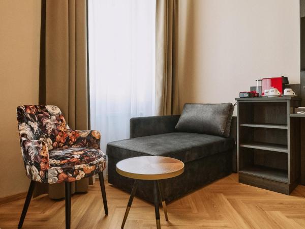 Urban Rooms Rathaus - Self Check-In : photo 5 de la chambre chambre double supérieure