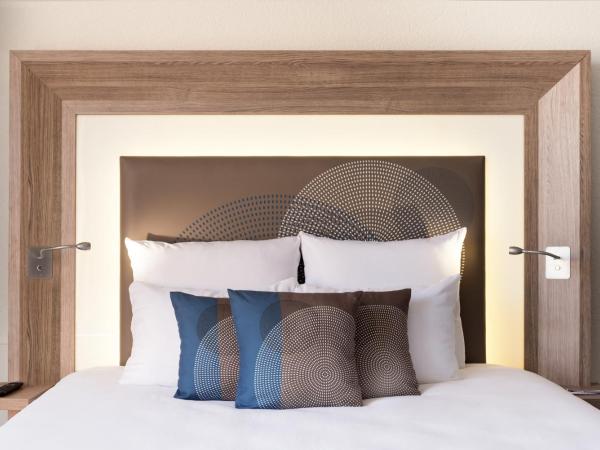 Novotel Genève Centre : photo 2 de la chambre chambre double exécutive avec balcon