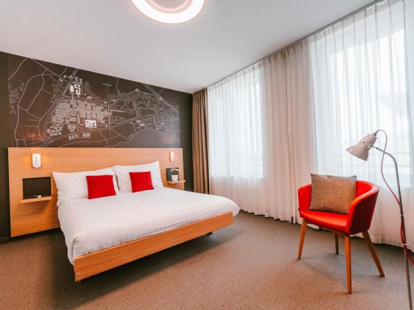 SwissTech Hotel : photo 2 de la chambre chambre double ou lits jumeaux standard