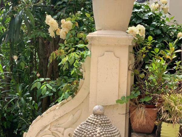 Valbois : photo 10 de la chambre chambre double avec salle de bains privative