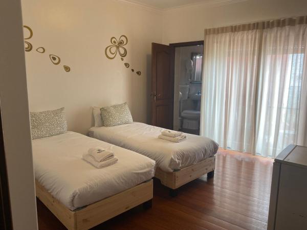 Best Houses Portugal Residence I : photo 1 de la chambre chambre double avec balcon