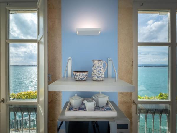 Palazzo Alfeo Aparthotel : photo 5 de la chambre appartement avec terrasse