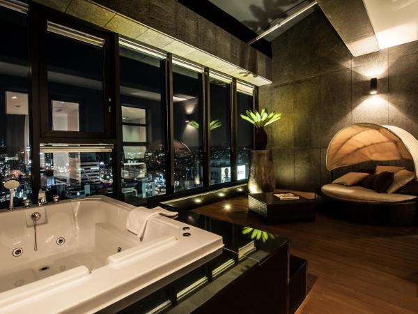 SR Hotel Sadang : photo 5 de la chambre chambre premium avec terrasse