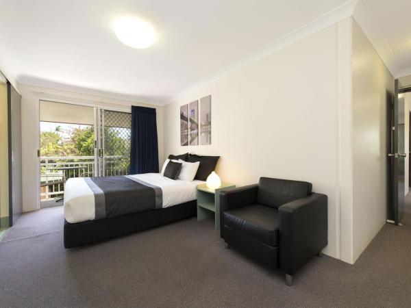 Chermside Court Motel : photo 2 de la chambre studio lit king-size