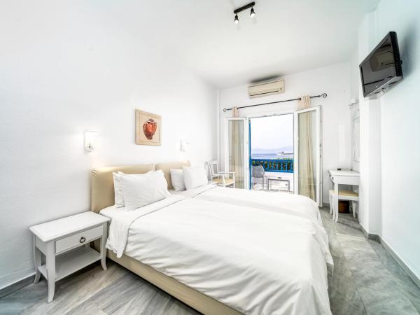 Marisso Hotel : photo 1 de la chambre chambre double ou lits jumeaux - vue sur mer