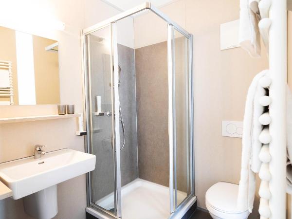 motel22 Parkplatz inklusive : photo 3 de la chambre chambre confort