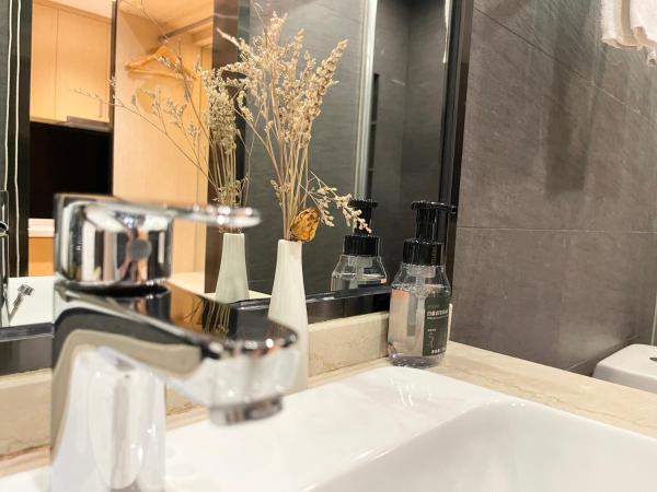 重庆熙岸江景酒店 Chongqing Serenity Riverside Hotel : photo 3 de la chambre chambre lits jumeaux deluxe