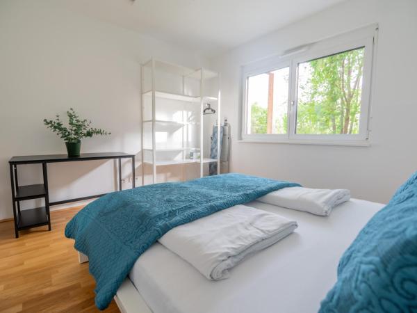 sHome Apartments Graz Ost - Self-Check-in & free parking : photo 2 de la chambre appartement 1 chambre avec balcon