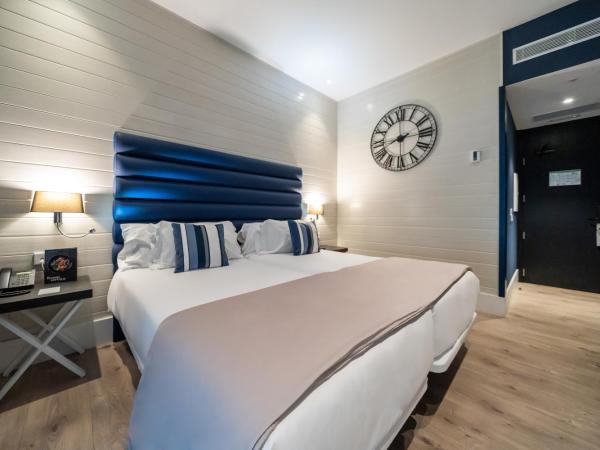 Abba San Sebastián Hotel : photo 4 de la chambre chambre double ou lits jumeaux