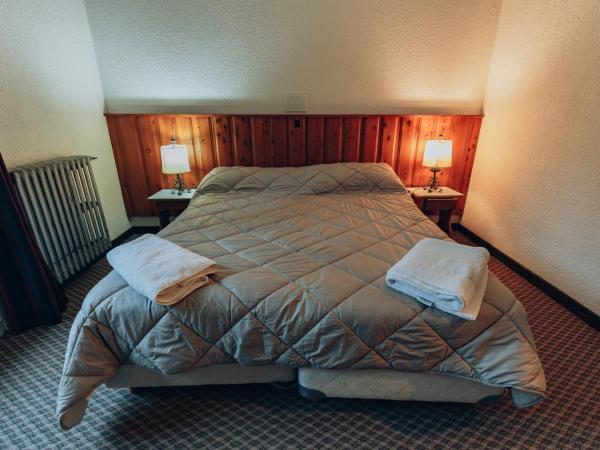 HOTEL DINKO : photo 3 de la chambre chambre double ou lits jumeaux