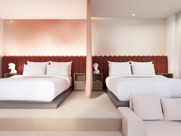 Rose - Hôtel Invisible : photo 2 de la chambre suite supérieure