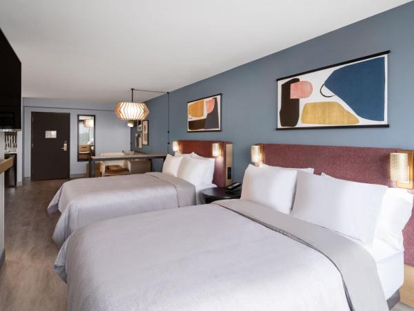 Atwell Suites Austin Airport, an IHG Hotel : photo 3 de la chambre chambre exécutive avec 2 lits queen-size