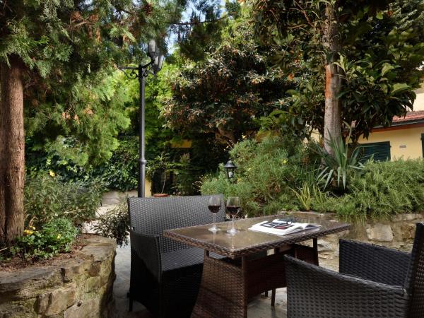 FH55 Med Guesthouse : photo 5 de la chambre chambre double supérieure