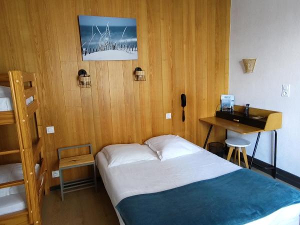 Hotel Le Colibri : photo 5 de la chambre chambre quadruple