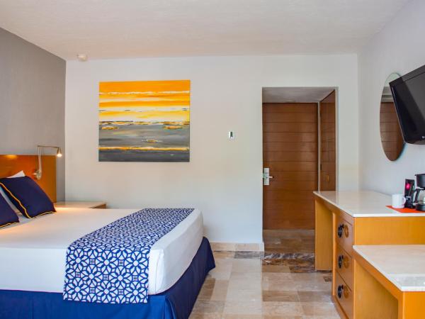 Plaza Pelicanos Club Beach Resort All Inclusive : photo 4 de la chambre chambre lit king-size supérieure