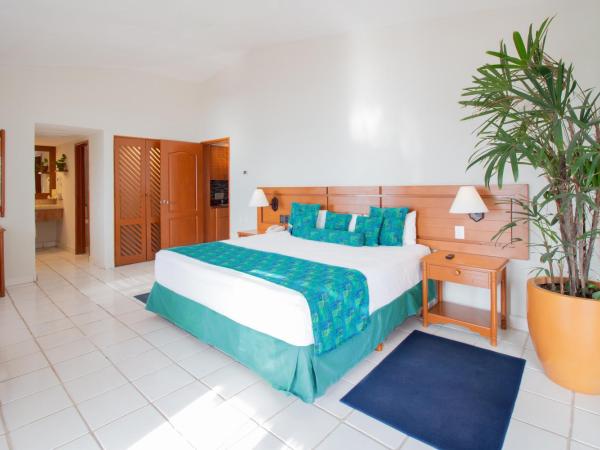 Plaza Pelicanos Club Beach Resort All Inclusive : photo 4 de la chambre suite