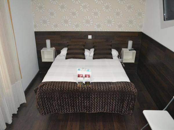 Hostal El Brezo : photo 1 de la chambre chambre double