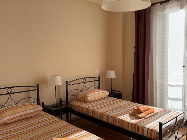 Petaluda House 5 : photo 2 de la chambre chambre lits jumeaux avec salle de bains commune