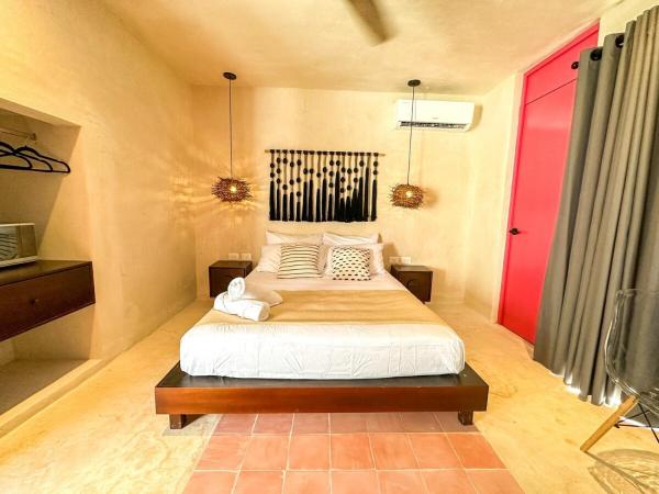 Uayma increible cuarto en el centro con piscina : photo 10 de la chambre appartement