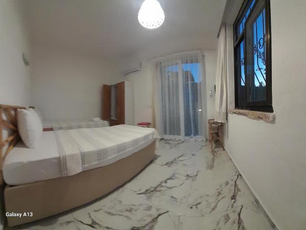 Mermaid Apart Otel : photo 1 de la chambre chambre lits jumeaux Économique