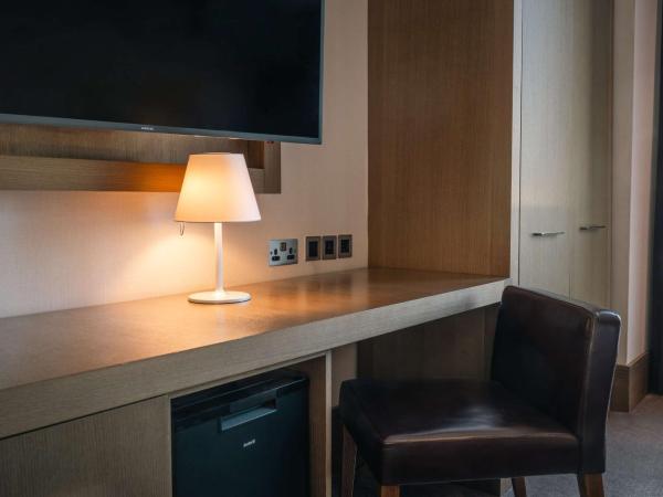 Radisson Blu Royal Hotel Dublin : photo 7 de la chambre suite avec balcon
