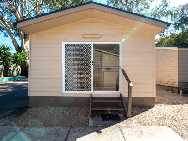 Echo Holiday Parks - Windsor Gardens : photo 1 de la chambre cabines familiales